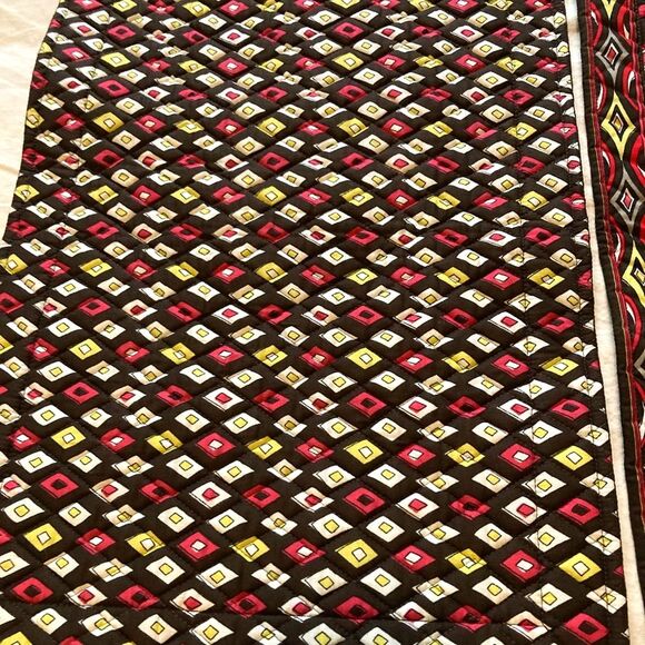 VERA BRADLEY Quilted Placemats Set of 2 Floral Brown Orange Yellow Red 18 x 13 " - Picture 5 of 10